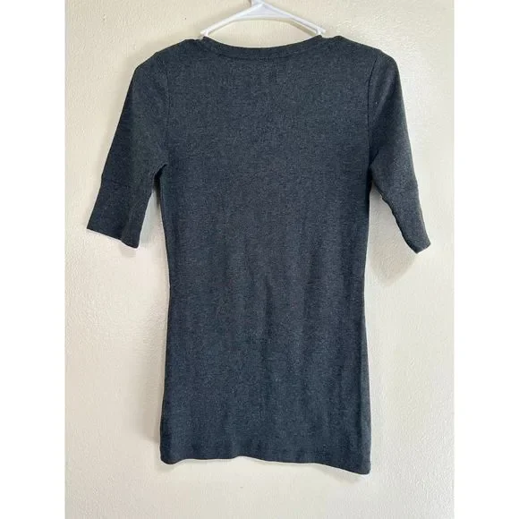 Kenneth Cole Reaction Women's Scoop Neck 1/2 Sleeve Dark Gray Tee, Size M - Picture 4 of 4